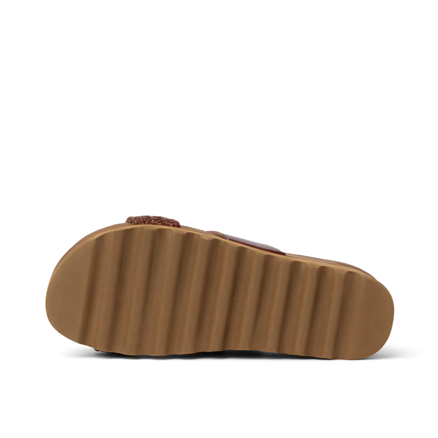CI8096_CUSHION_VISTA_HI__CHOCOLATE_BRAID_O_SHADOW-900x900-c4cc11b.webp