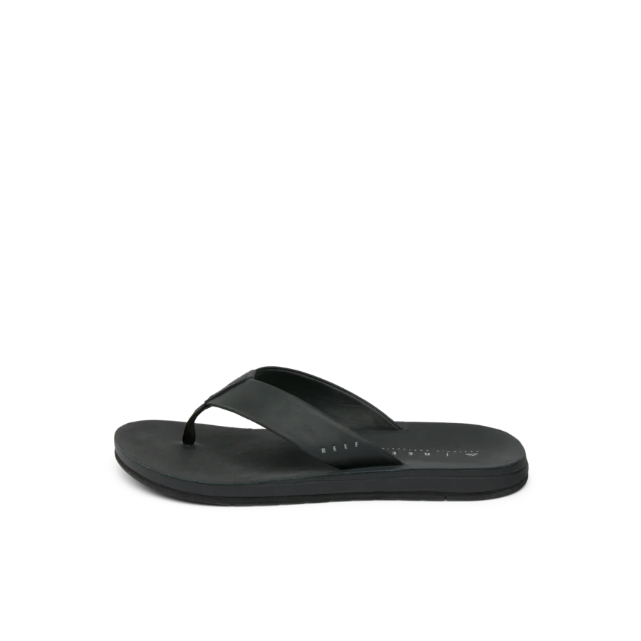 CJ6247_OJAI_CLASSIC_BLACK_LS_shadow-900x900-c4cc11b.webp