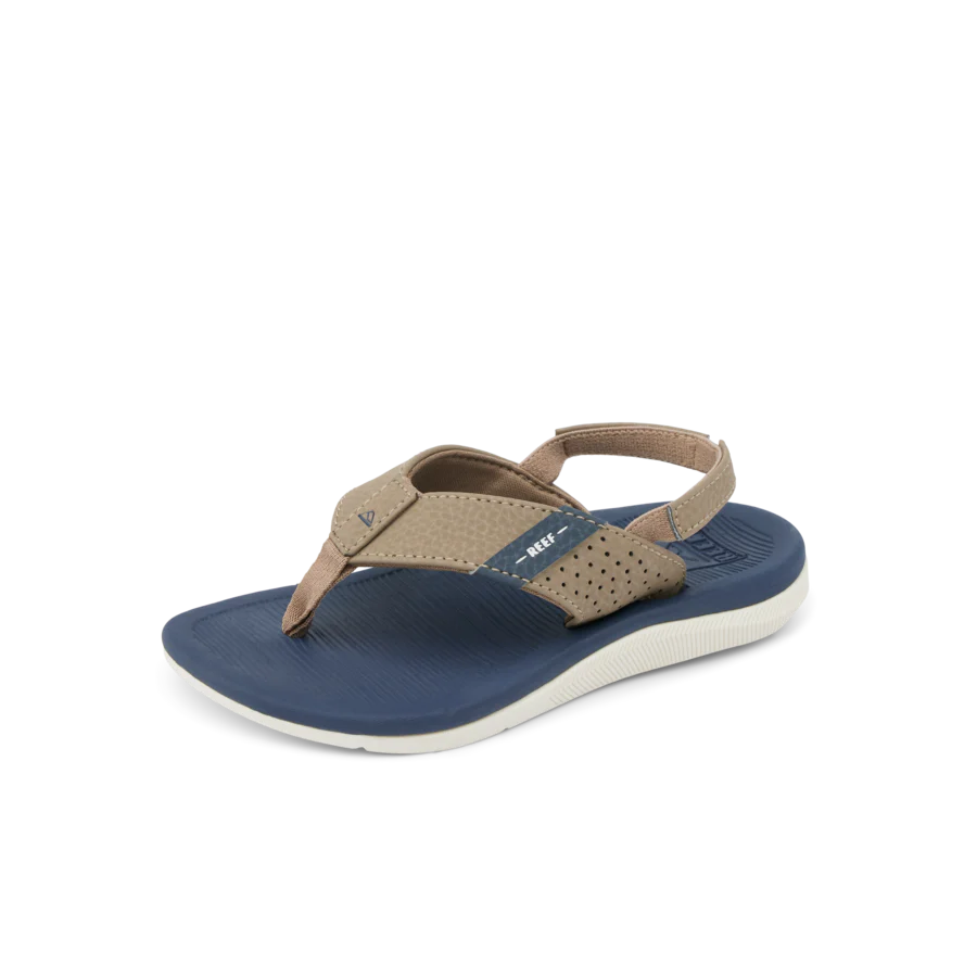 CJ6783_LITTLE_SANTA_ANA_NAVY_KHAKI_LS_shadow-900x900-c4cc11b.webp