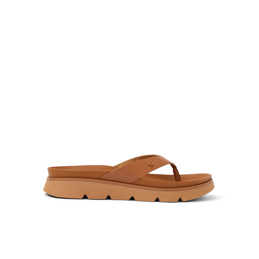 CJ7366_VISTA_LUXE_VIVIANAHH_COCOA_TAN_RS_SHADOW-900x900-c4cc11b.webp