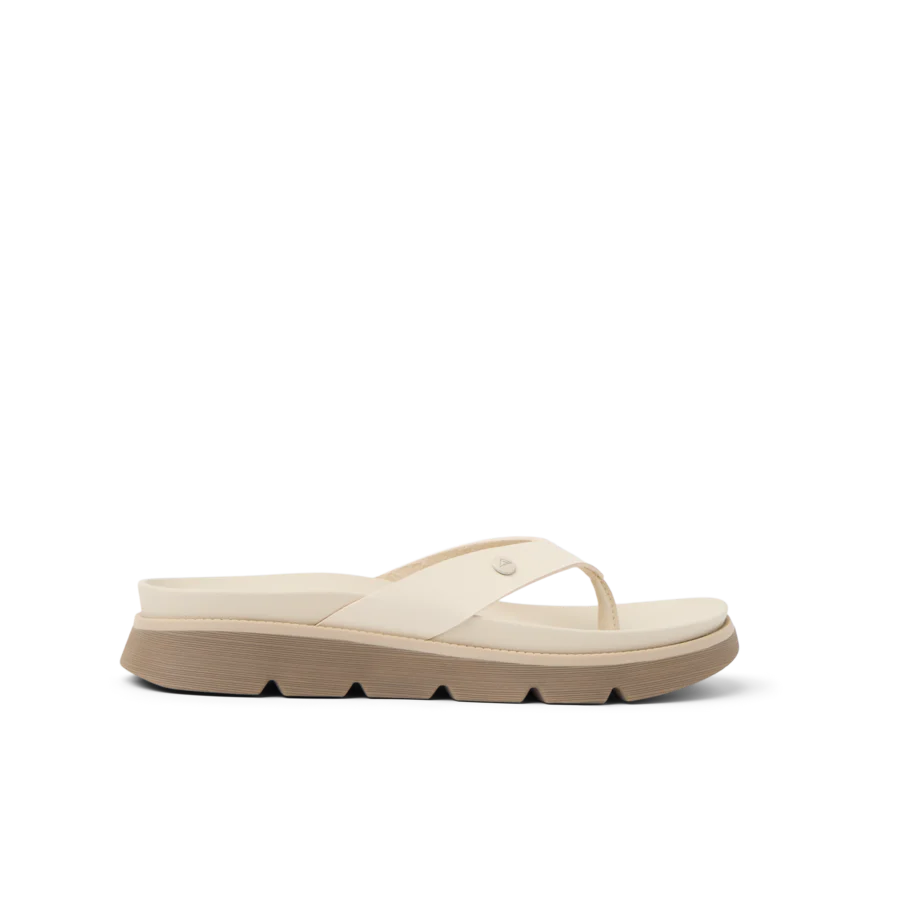 CJ7367_VISTA_LUXE_VIVIANAHH_OASIS_RS_SHADOW-900x900-c4cc11b.webp