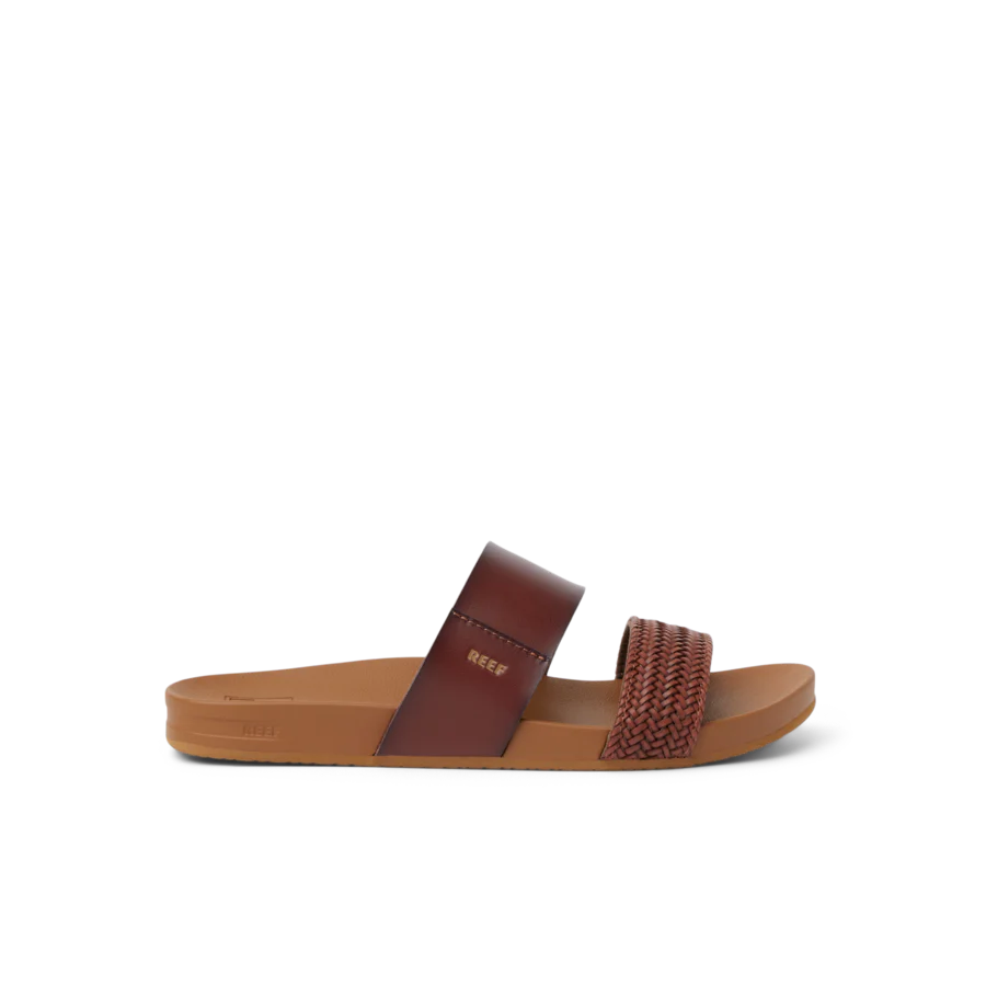 CJ8103_CUSHIONVISTA_ESPRESSOBRAID_RS_SHADOW-900x900-c4cc11b.webp