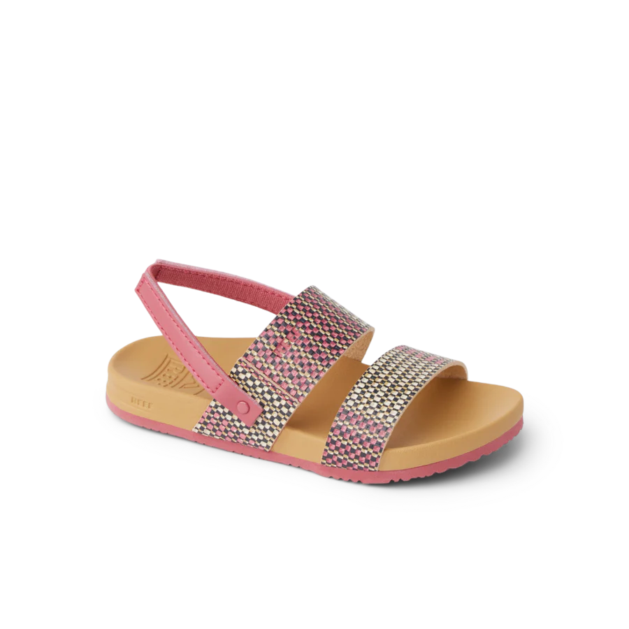 CJ8395_LITTLE_CUSHION_VISTA_RAFFIA_PINK_MAIN_SHADOW-900x900-c4cc11b.webp