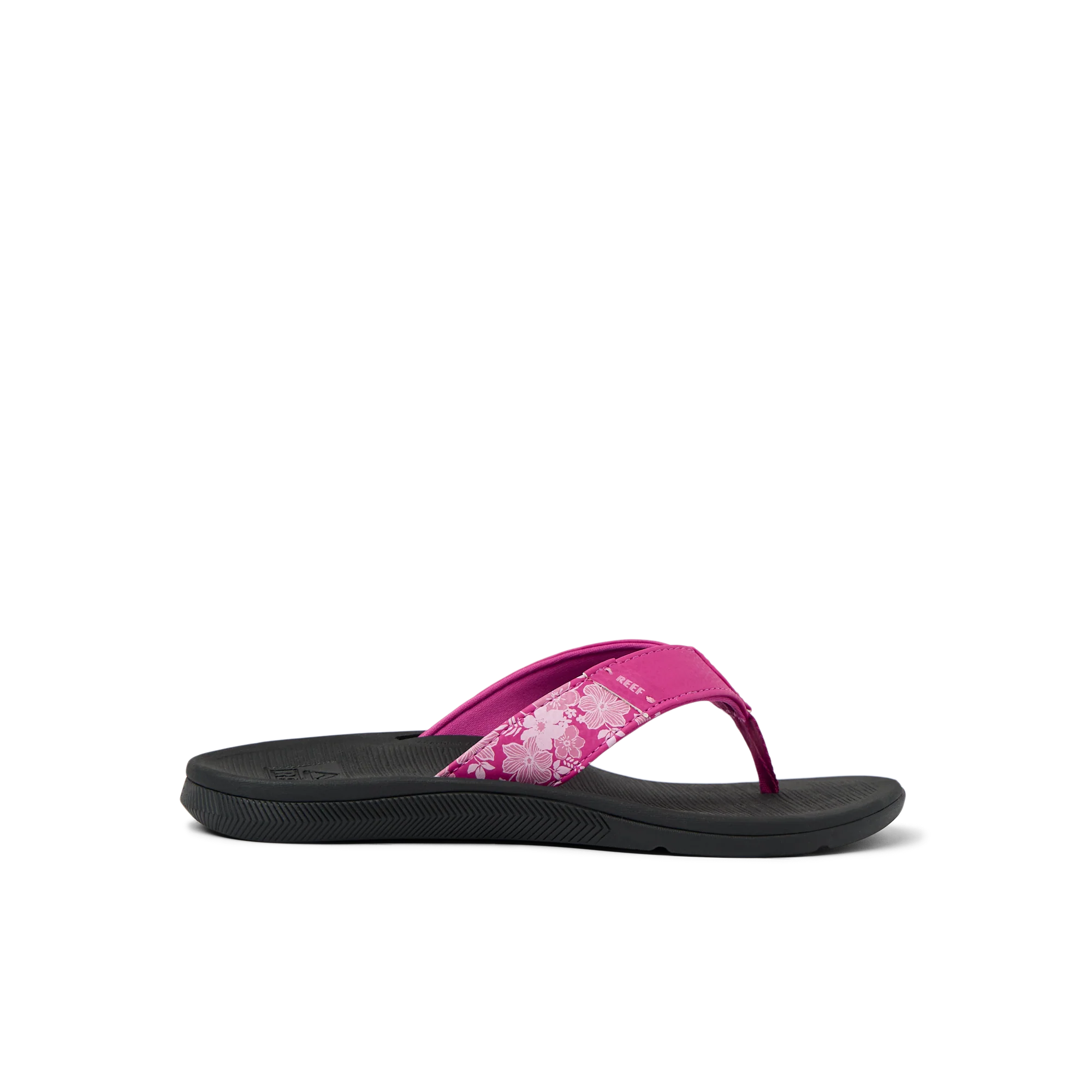 CJ8827_SANTAANA_FUCHSIARED_BLACK_RS_SHADOW.webp