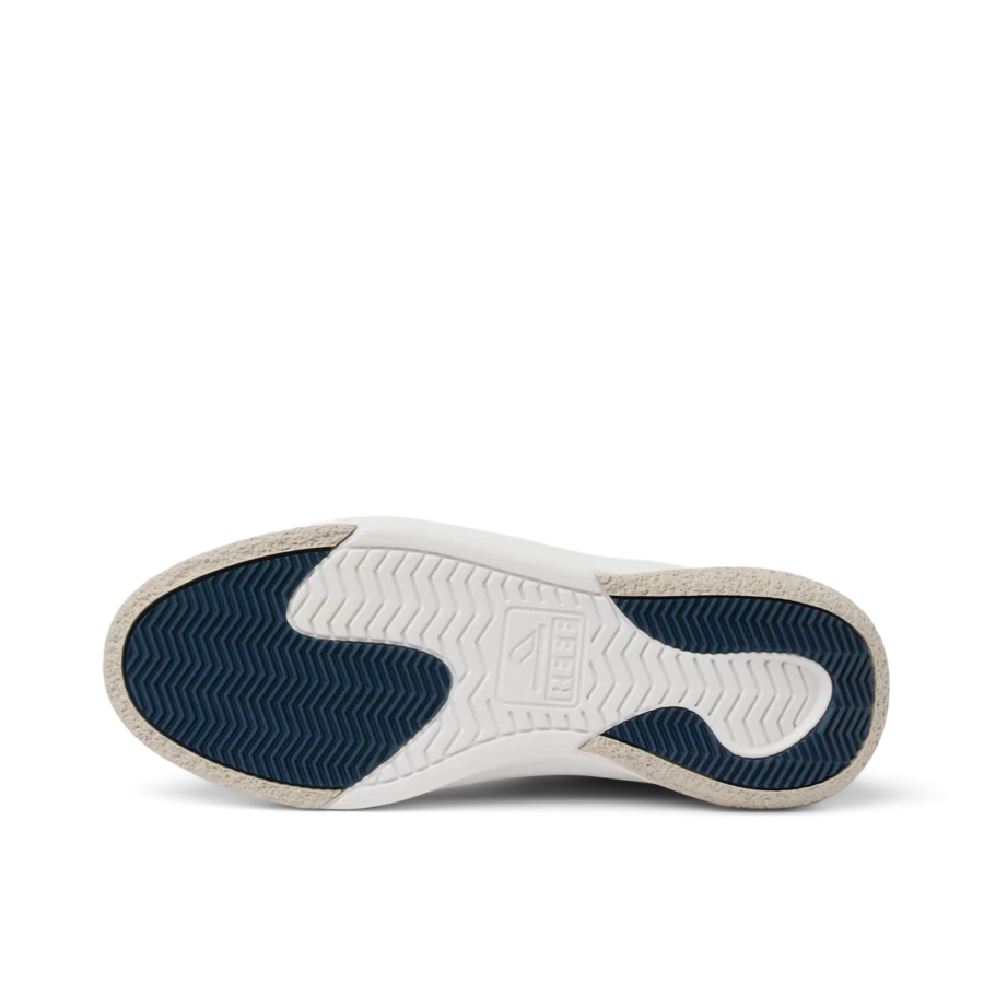 CJ8997_SHORELINE_DEL_MAR_TAN_WHITE_NAVY_O_SHADOW-900x900-c4cc11b_1.webp