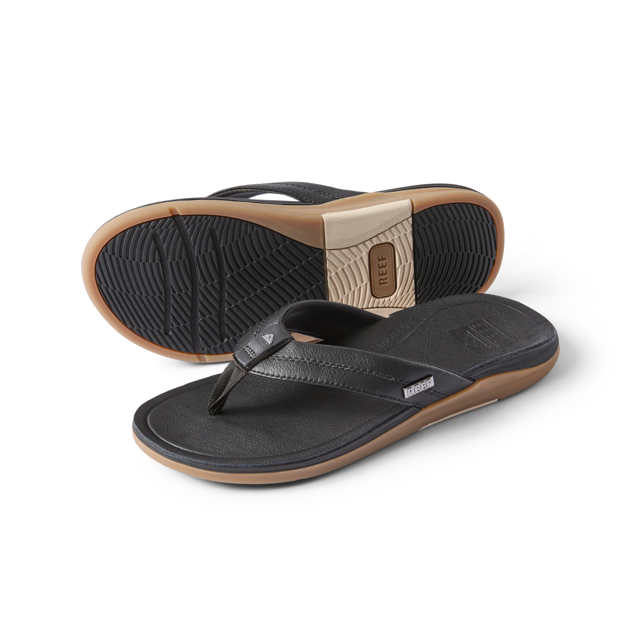 LEATHER_OFFSHORE_BLACK_CJ9056_18826_WB-3300x3300-4ad2918_2.webp